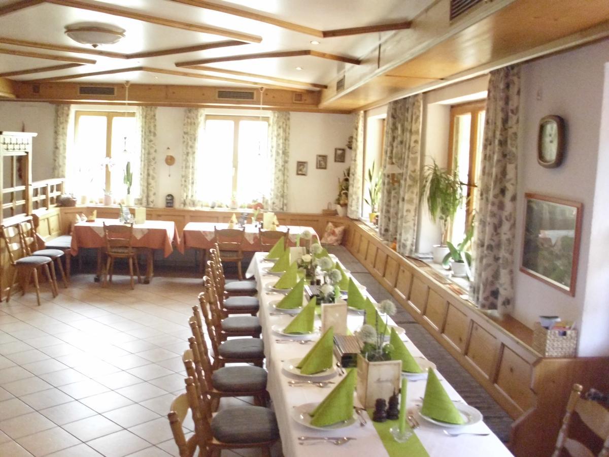 Reichardsroth Gasthof Zur Frohen Einkehr מראה חיצוני תמונה